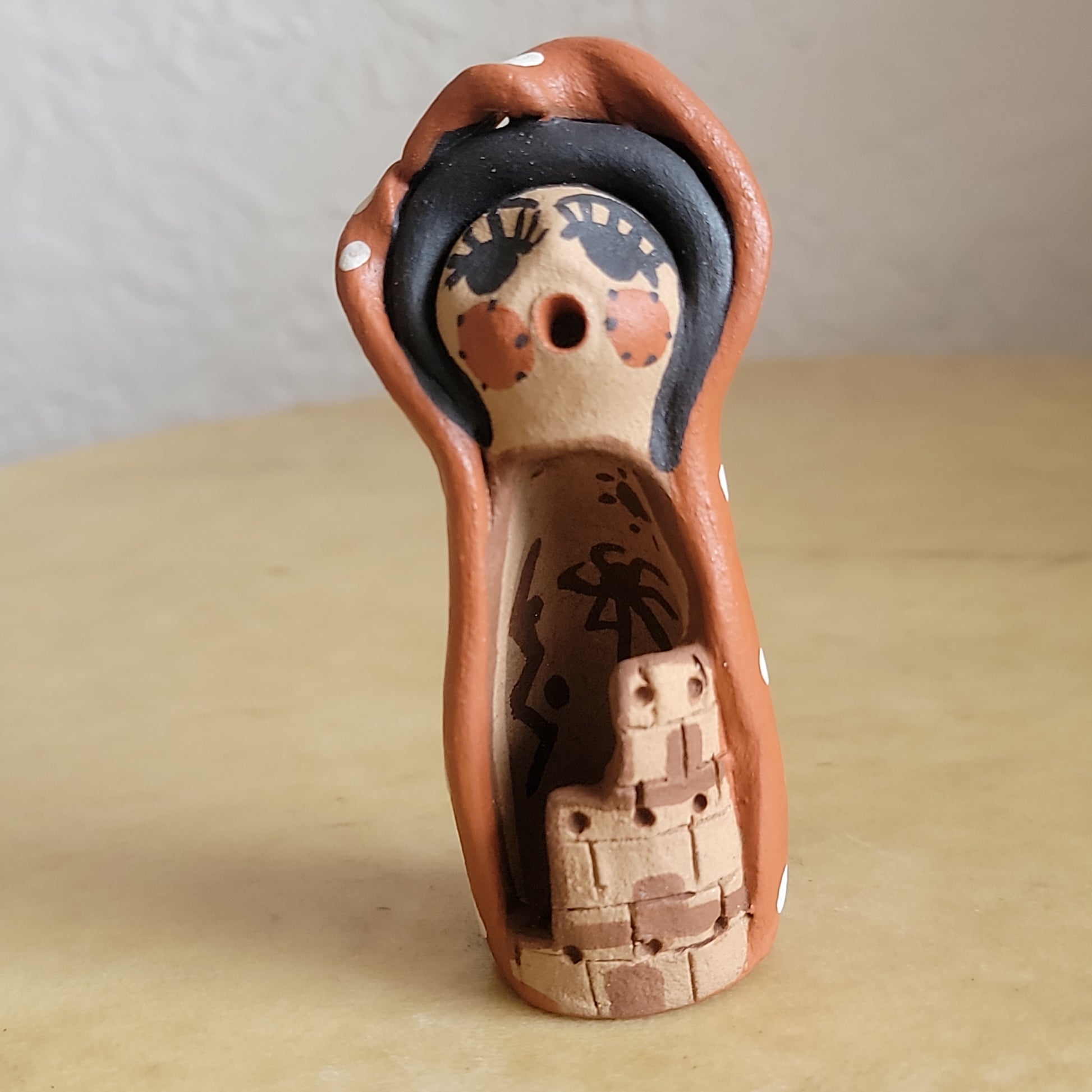 Felicia Fragua Unique Jemez Maiden Figurine W/ Pueblo  Indian Pottery
