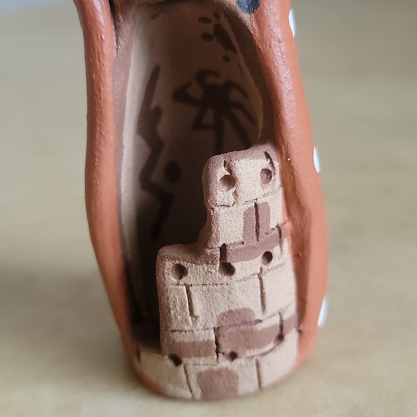 Felicia Fragua Unique Jemez Maiden Figurine W/ Pueblo  Indian Pottery