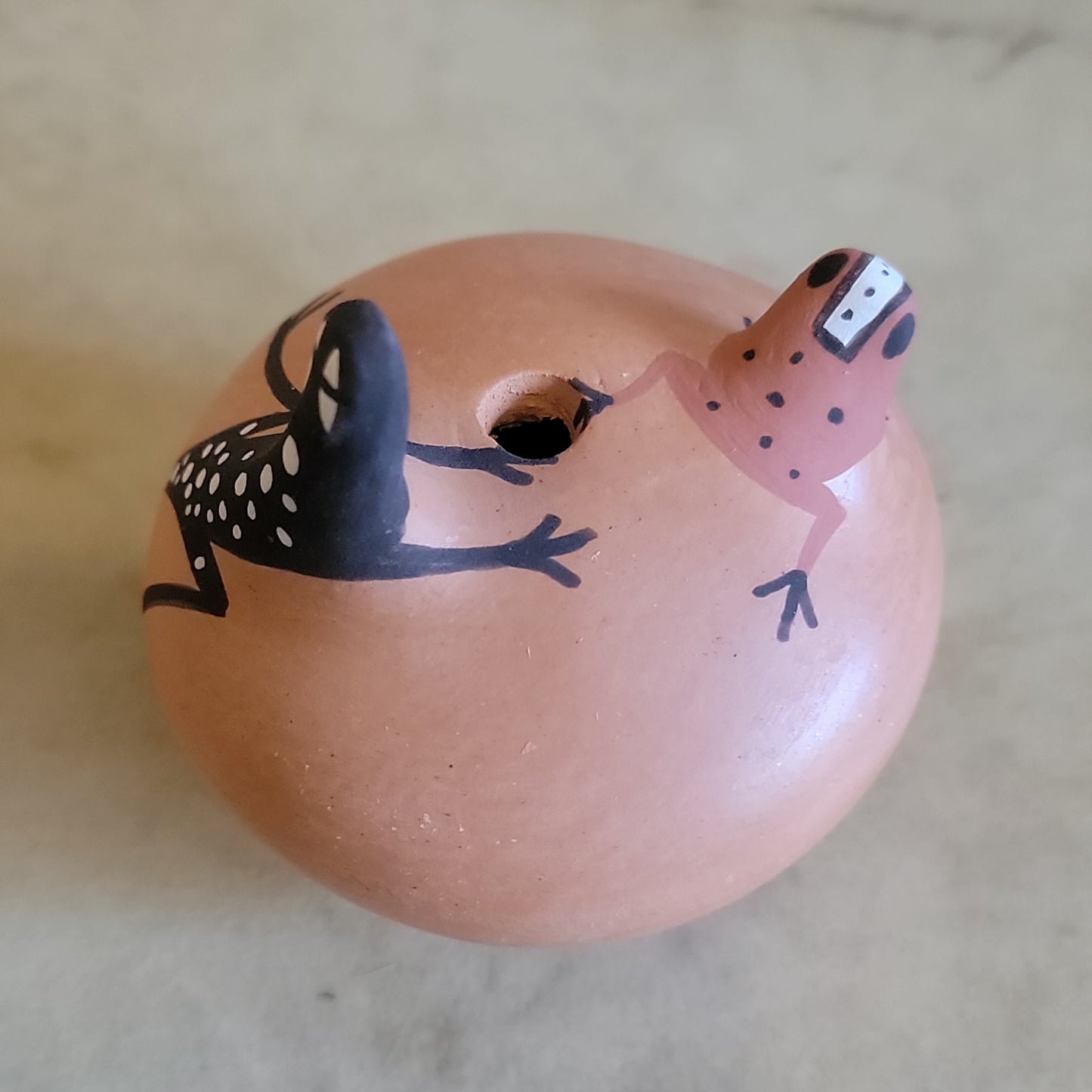 Agnes Peynetsa Zuni Pueblo Seedbowl w/Spotted Gecko and Frog Pueblo Pottery
