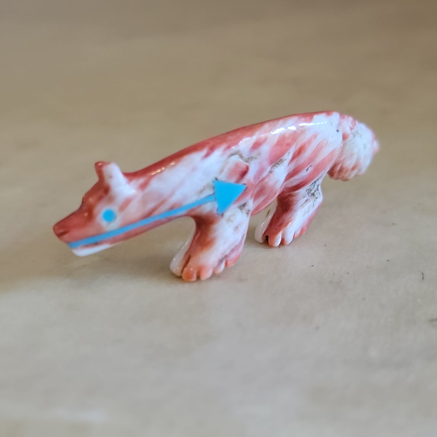 Spiny Oyster Shell Wolf Zuni Fetish