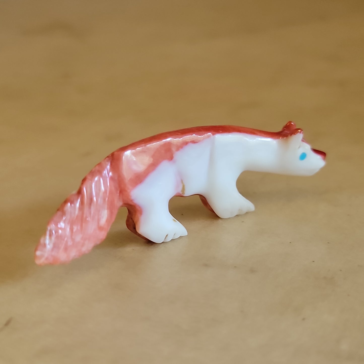 Spiny Oyster Shell Wolf Zuni Fetish
