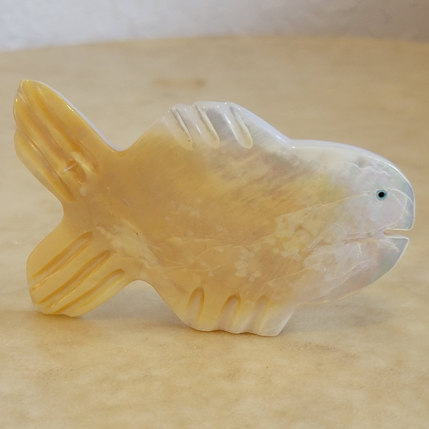 Navajo Large Gold Lip/Mother of Pearl Fish Zuni Fetish