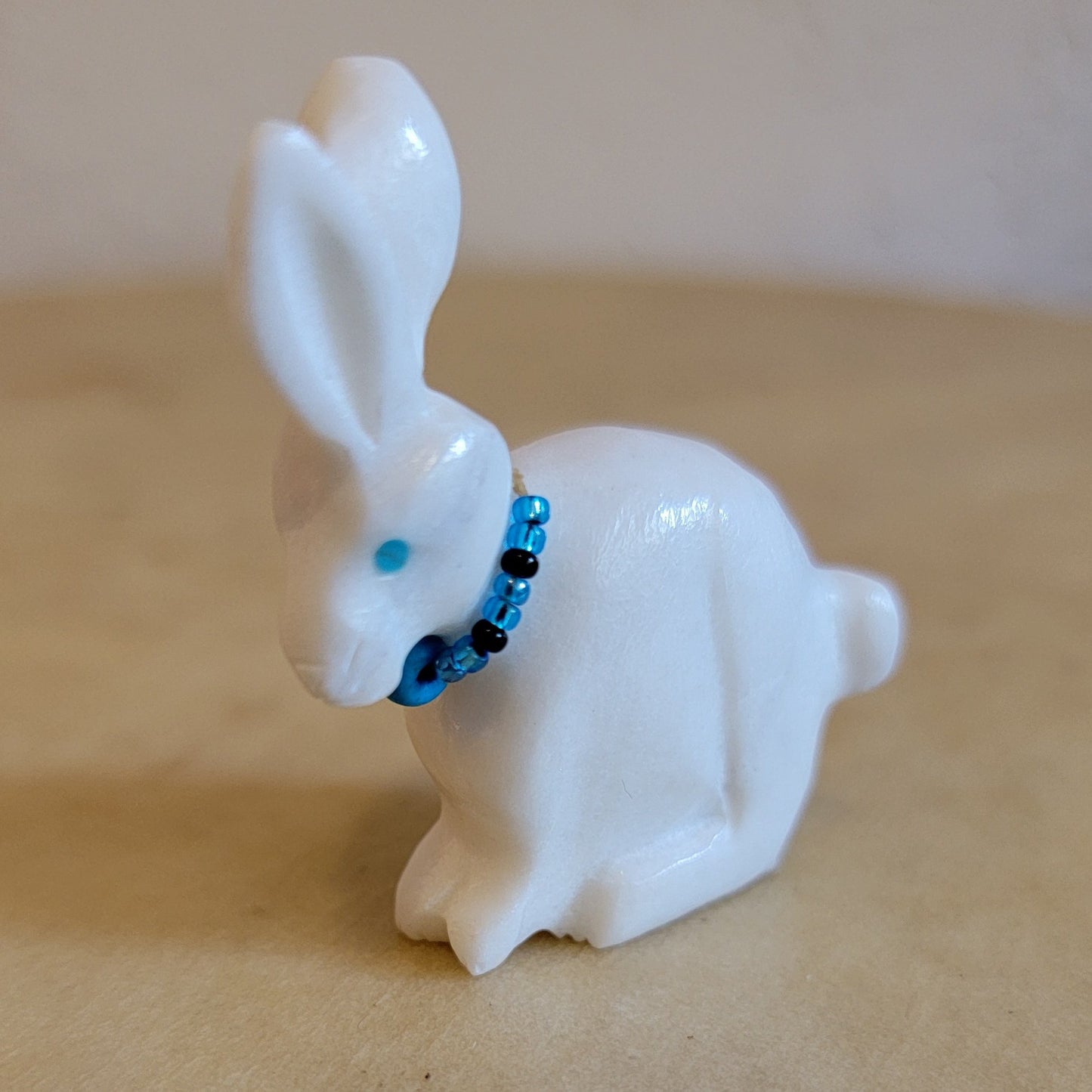 White Marble Bunny Rabbit Zuni Fetish