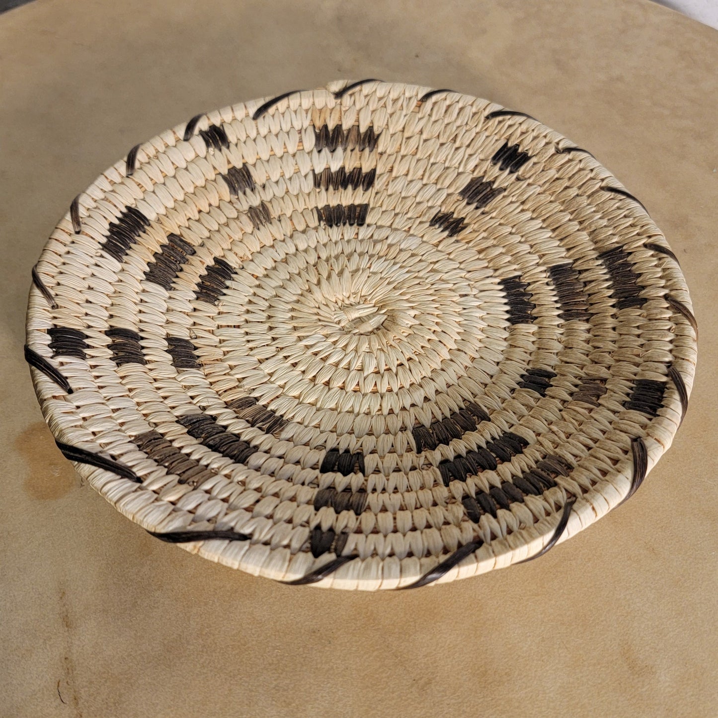 Papago Tohono O'Odham Coiled Indian Basket