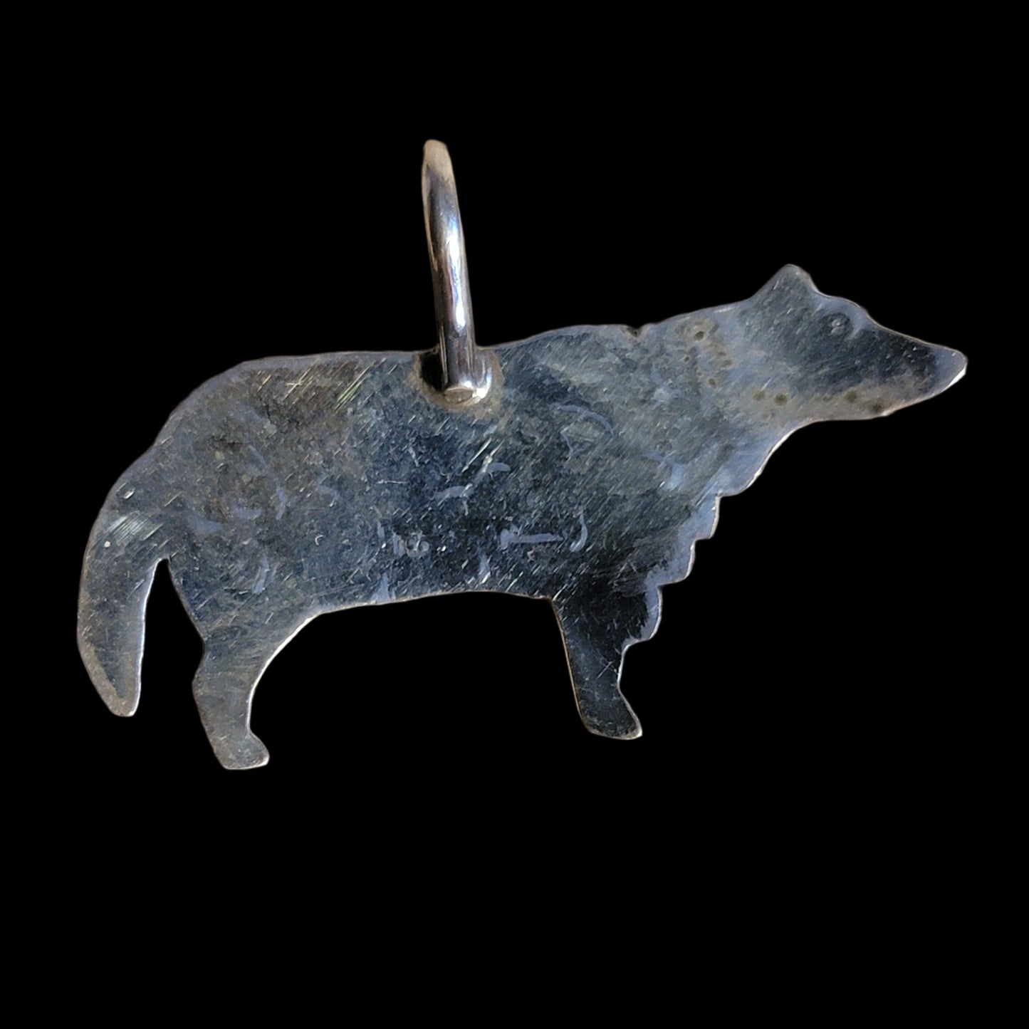 Sterling Silver Navajo Wolf Pendant w/Coral Stone Indian Jewelry
