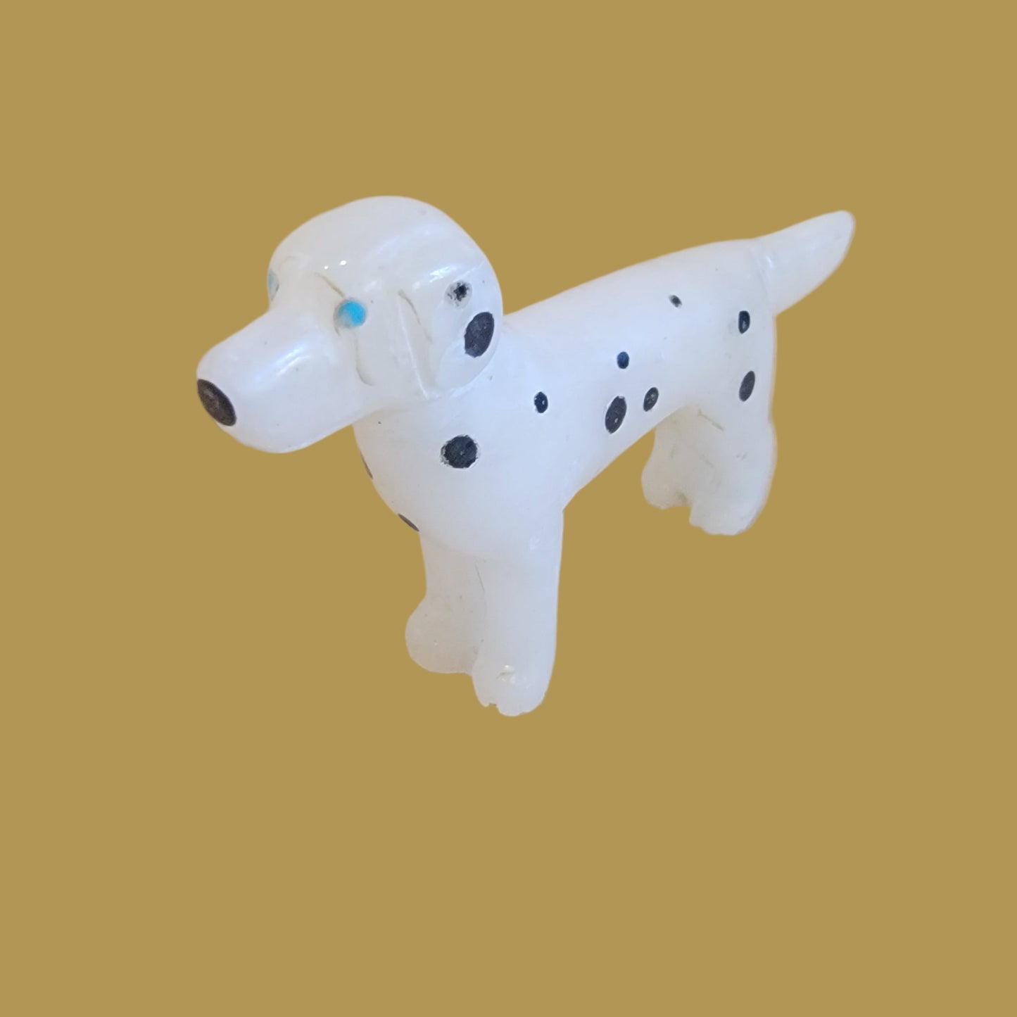 Spotted Alabaster Dalmatian Dog/Pup Zuni Fetish