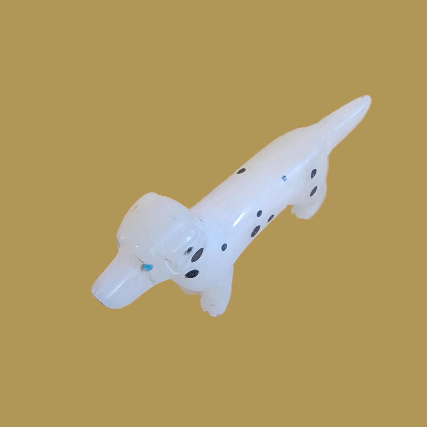 Spotted Alabaster Dalmatian Dog/Pup Zuni Fetish
