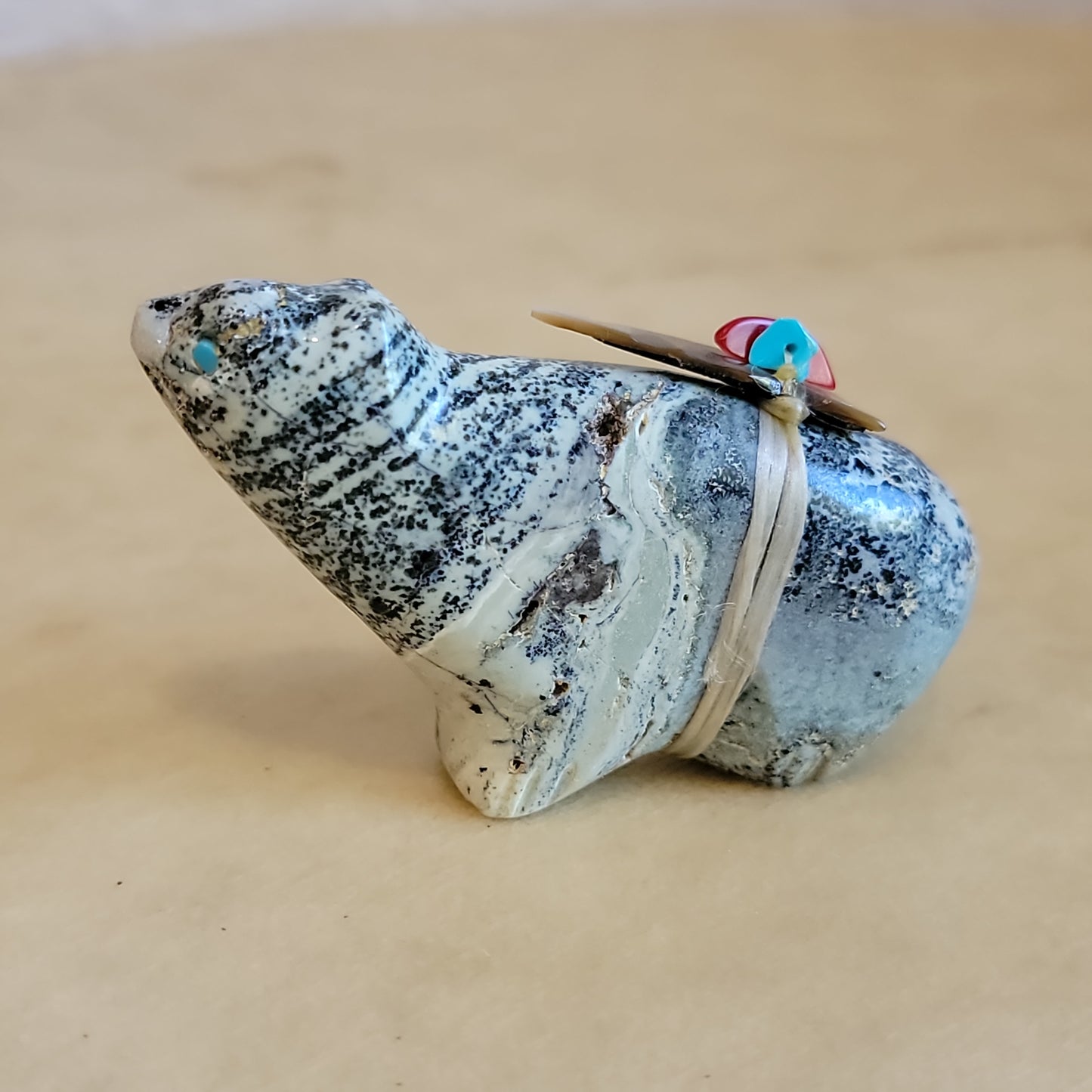 Evalena Boone Zuni Fetish Sitting Serpentine Bear