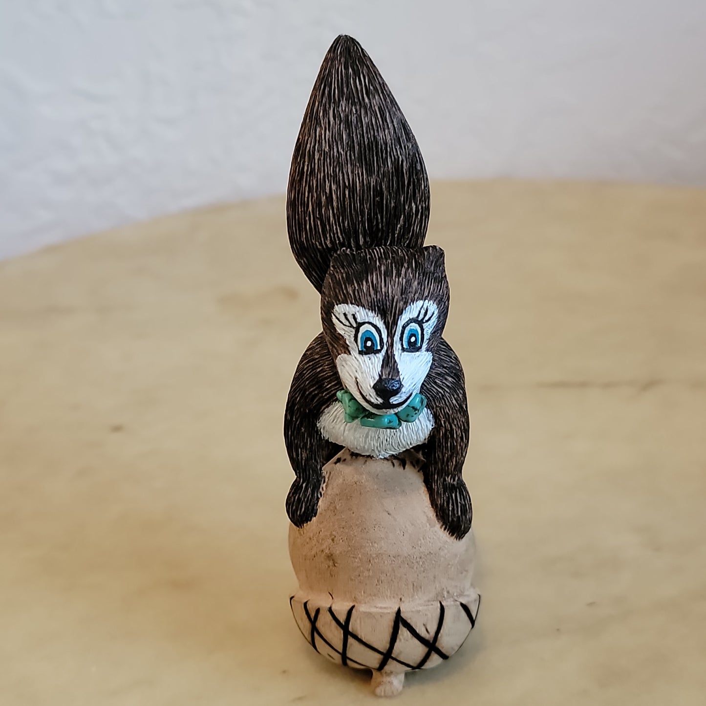 Elise Westika Cottonwood Squirrel w/Acorn Zuni Fetish and Folk Art