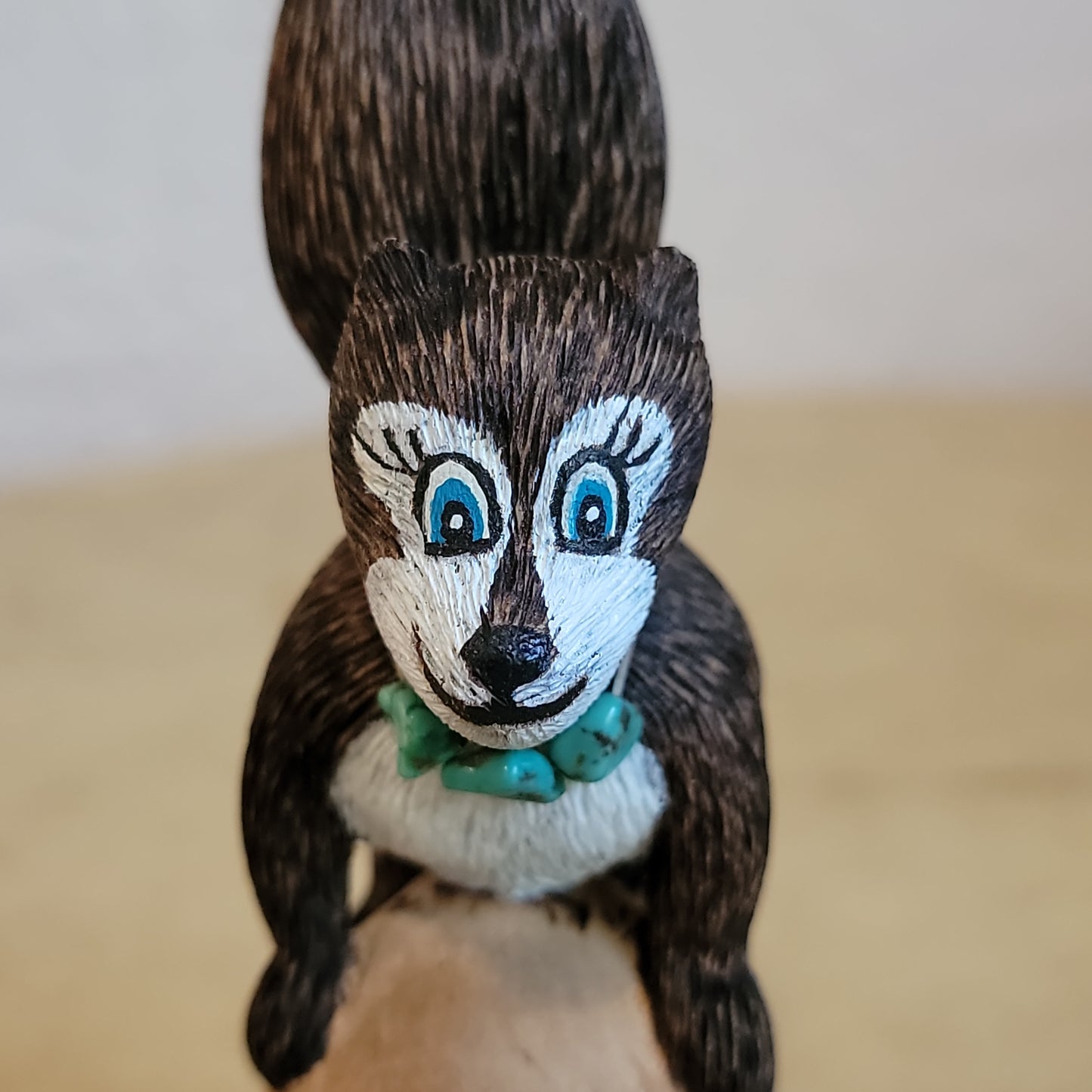 Elise Westika Cottonwood Squirrel w/Acorn Zuni Fetish and Folk Art