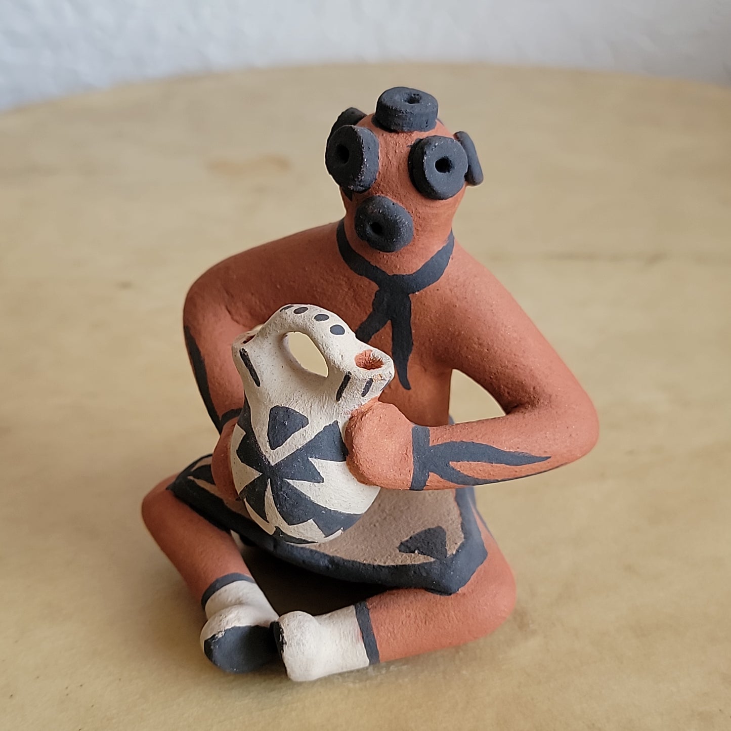 Bonnie Fragua Mudhead Clown With Wedding Vase Jemez Indian Pottery