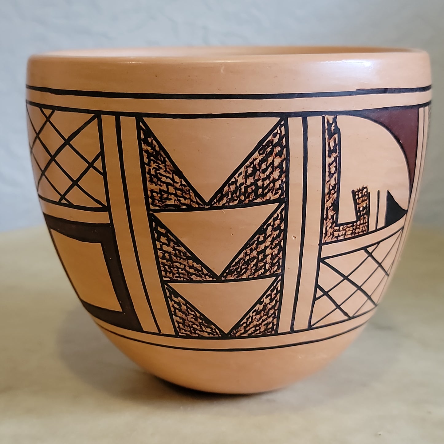 Harrison Jim Jr. (Frogwoman Joy Navasie Family Member) Hopi Pottery