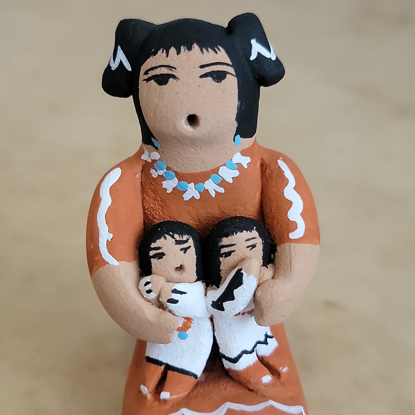 Angie Loretto Jemez Pueblo Pottery Storyteller w/two babies