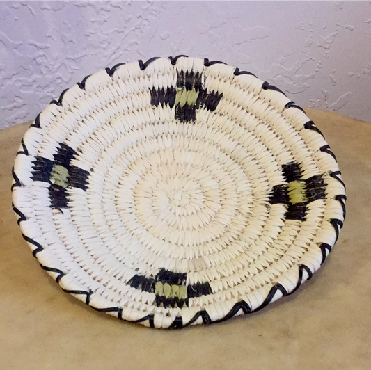 Tohono O’Odham / Papago  Coyote Tracks Coiled Basket
