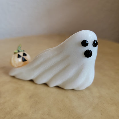 Ghost w/ Pumpkin Zuni Fetish