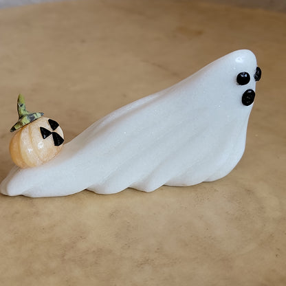 Ghost w/ Pumpkin Zuni Fetish