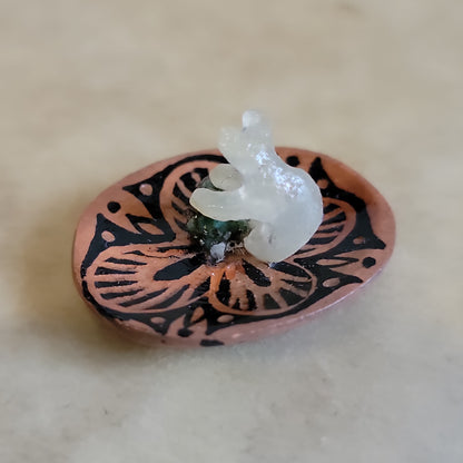 Miniature Alabaster Bear in Zuni Pottery Dish Zuni Fetish