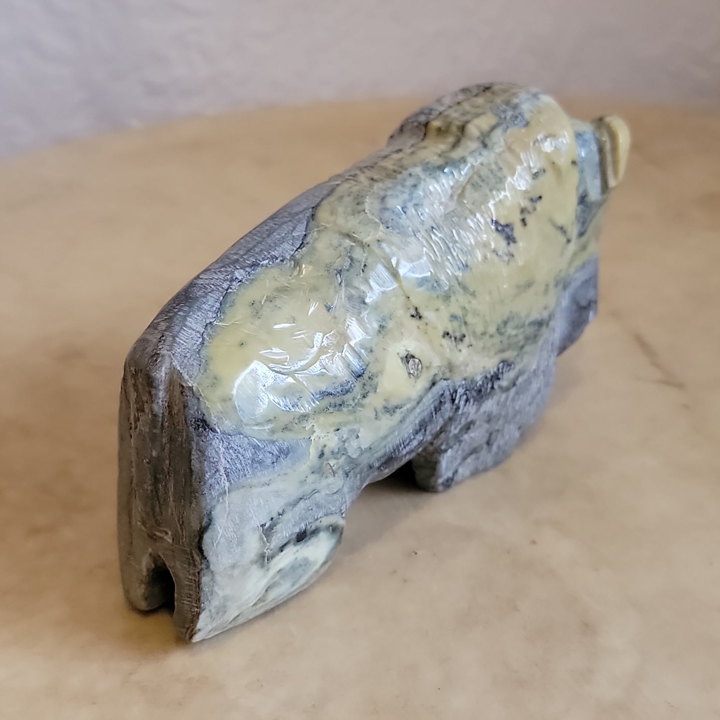 Landon Booqua Large Marble Bison/Buffalo Zuni Fetish