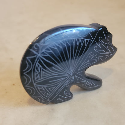 Etched Black Marble Bear Zuni Fetish