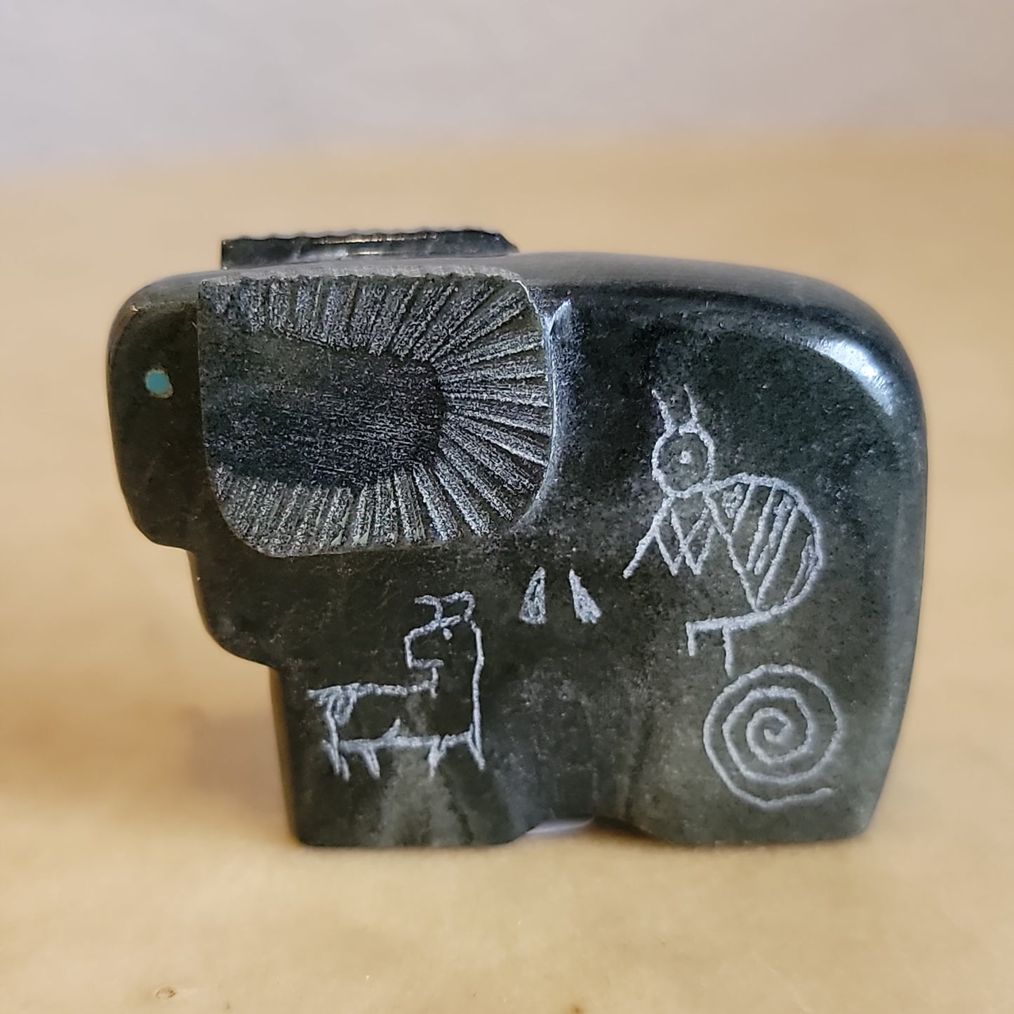 Ulysses Mahkee Marble Etched Petroglyphs Ram Zuni Fetish