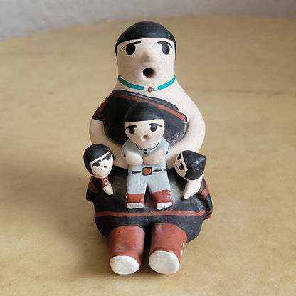 Robert Tenorio Santo Domingo Pueblo Pottery Storyteller w/ three babies