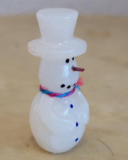 Alabaster Snowman Zuni Fetish