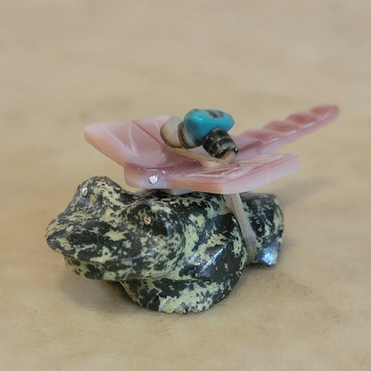 Pink Mussel Shell Dragonfly on Serpentine Frog Zuni Fetish