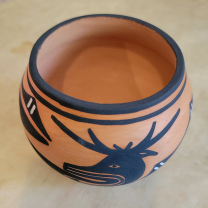 Marjorie Katsenih Zuni Pueblo Pottery Bowl w/ Deer with Heartline