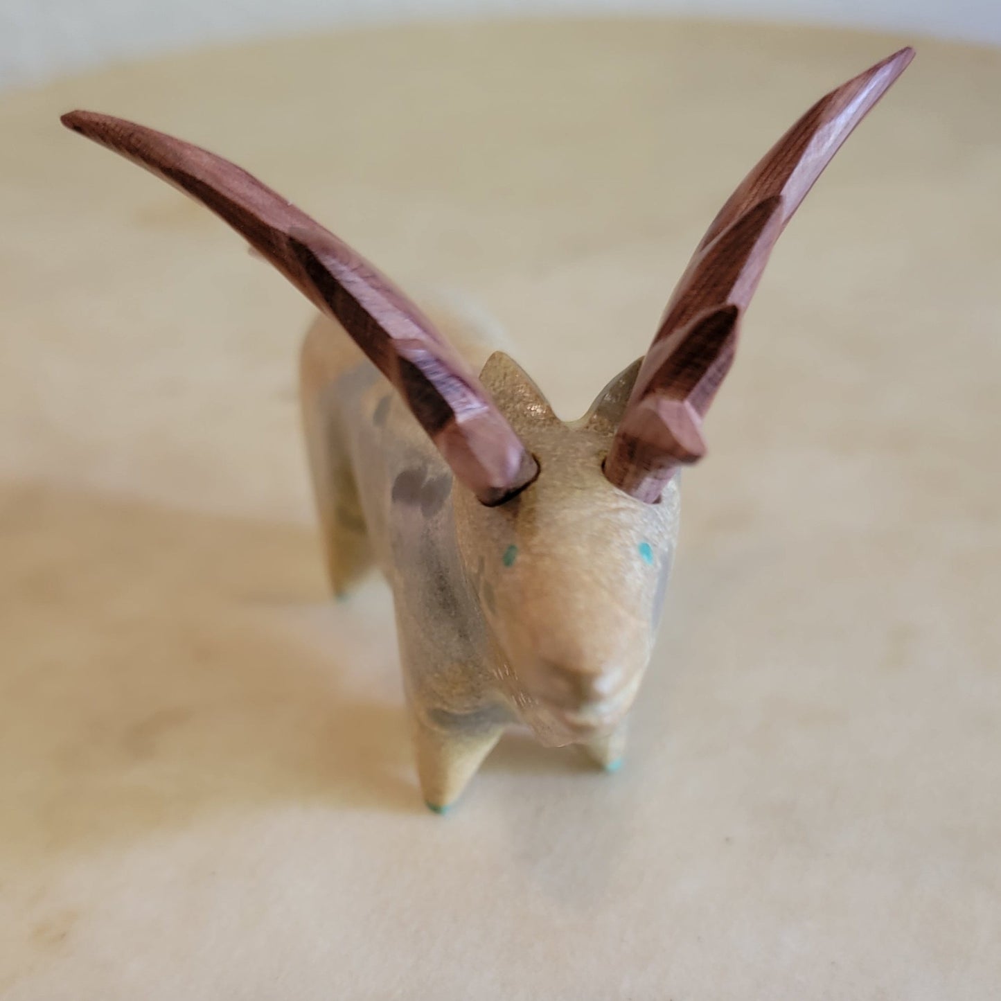 Enrike Leekya Travertine Elk w/ Cedar Horns Zuni Fetish