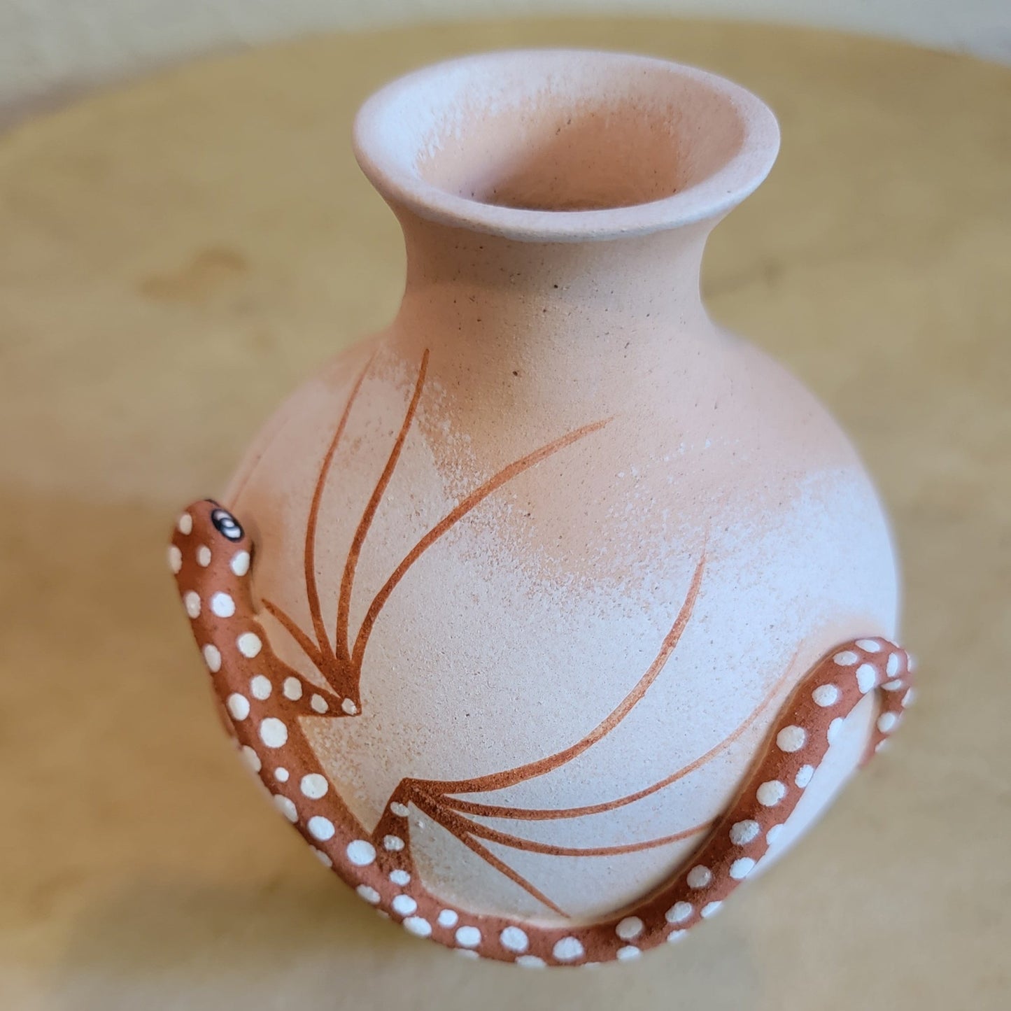 Tony Lorenzo  Thin Walled Zuni Pueblo Pottery Vase w/ Raised Gecko and Deer w/ Heartline Design