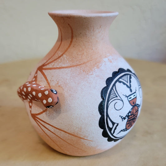 Tony Lorenzo Zuni Splattered Vase w/Raised Gecko and Water Creature Pueblo Pottery