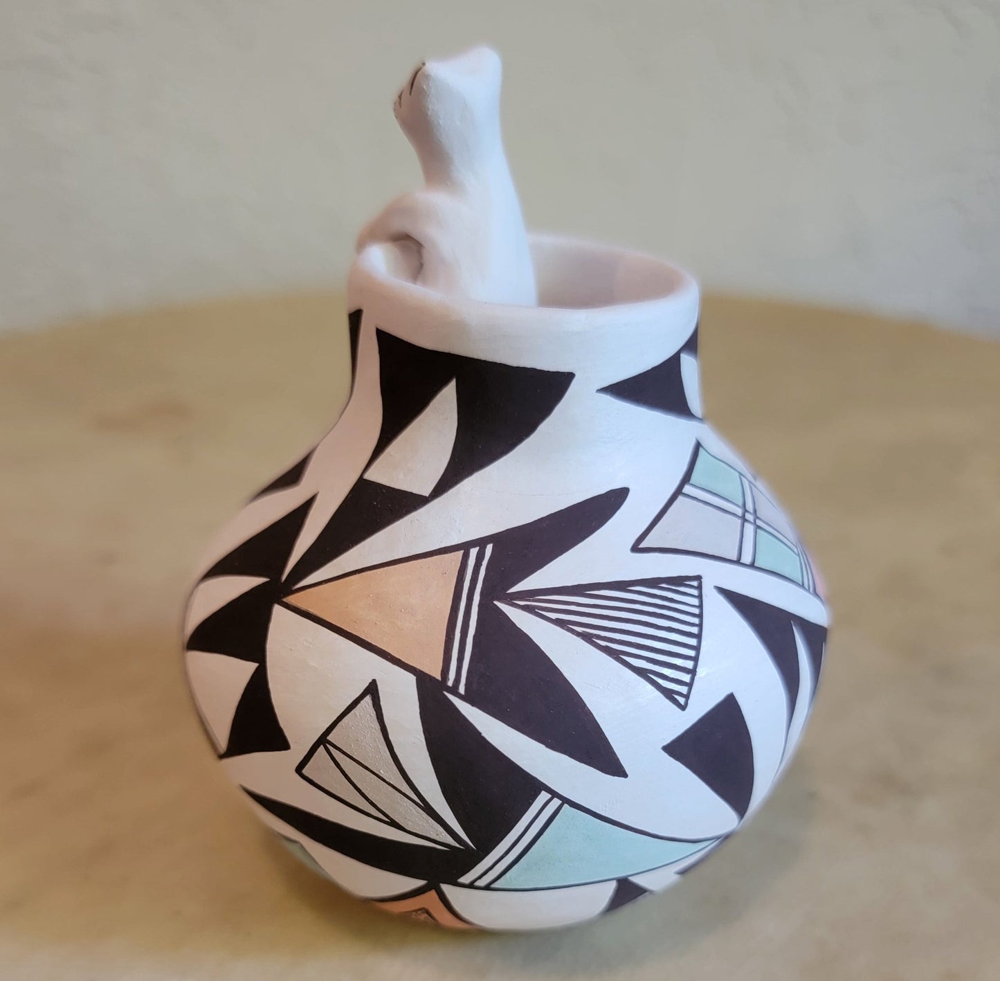 Judy Lewis Kitty Cat in Acoma Pueblo Pottery Vase with Raised Bird