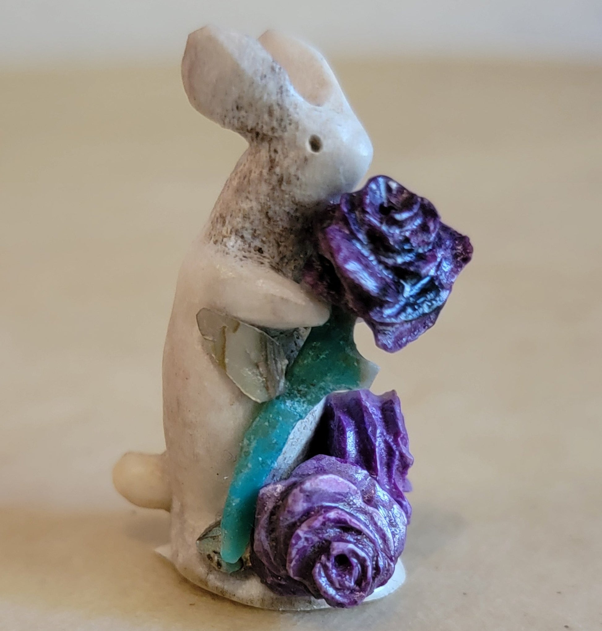 Ruben Najera antler bunny rabbit with flowers zuni fetish