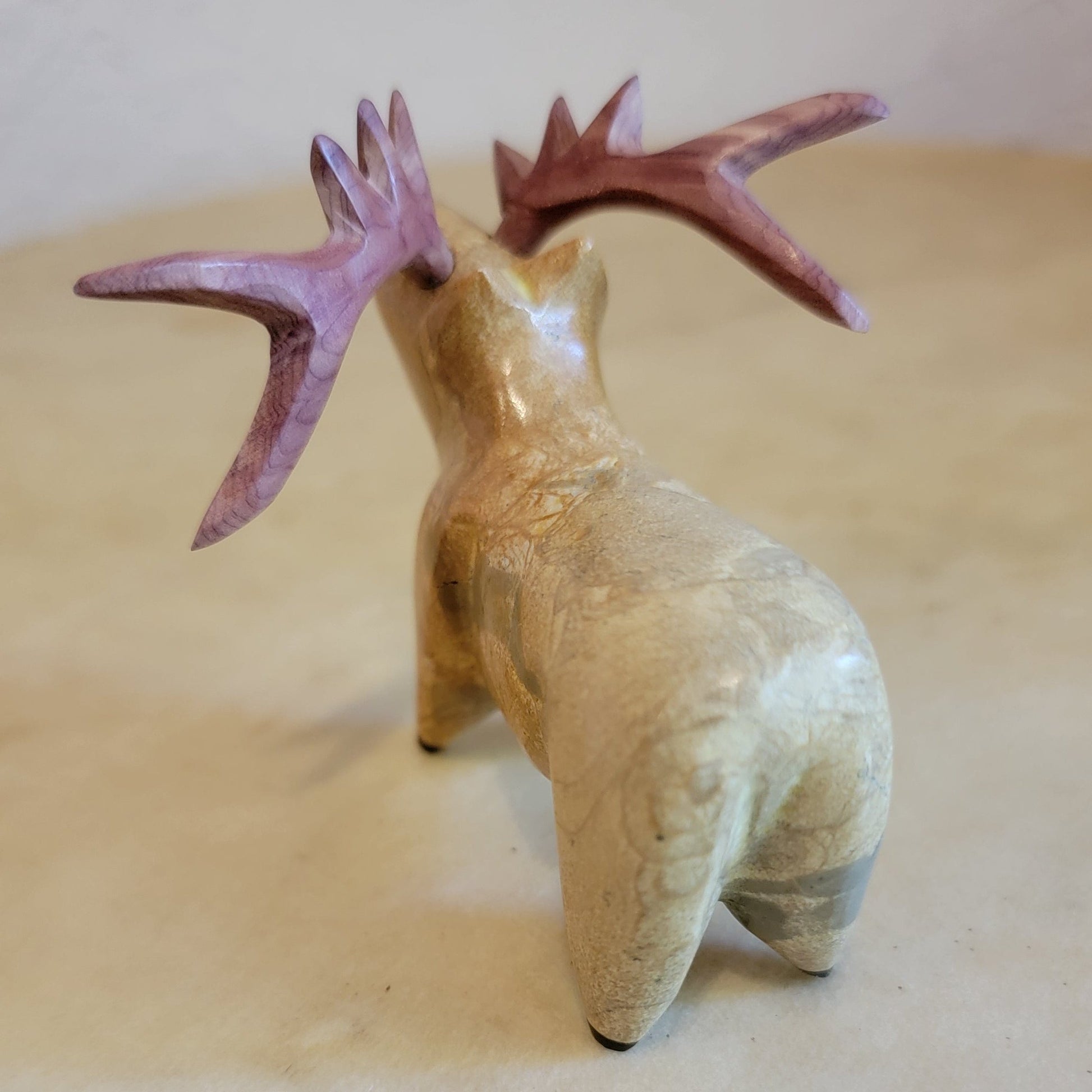 Travertine Elk w/Cedar Antlers Zuni Fetish