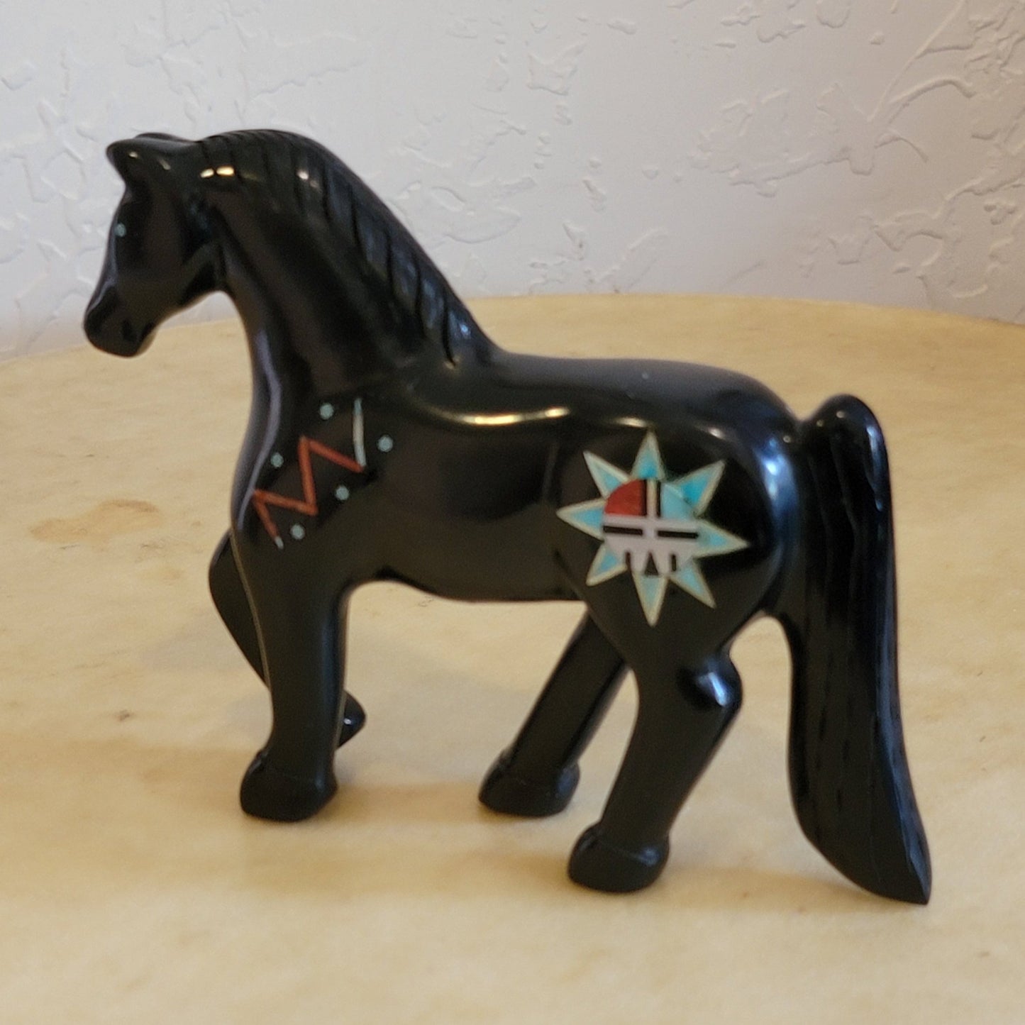 Magnificent Large Jet Horse w/Zuni Sun Design, Heartline and Lightning Patterns Zuni Fetish