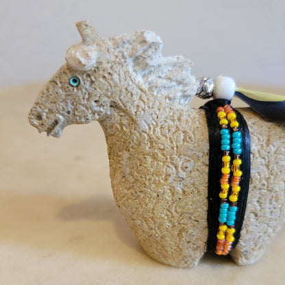 Navajo Two Toned Mottled Alabaster Running Horse Zuni Fetish