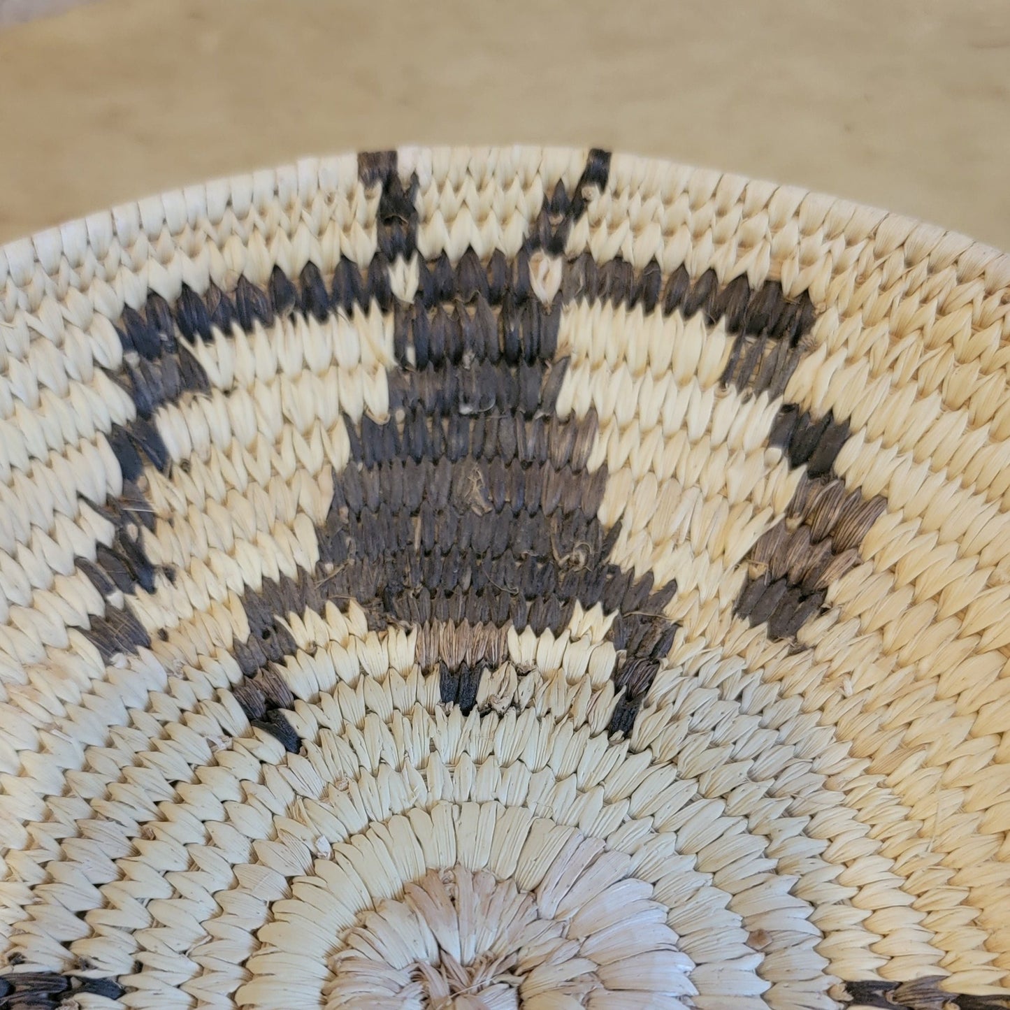 Scorpion Papago/ Tohono O'Odham Indian Basket