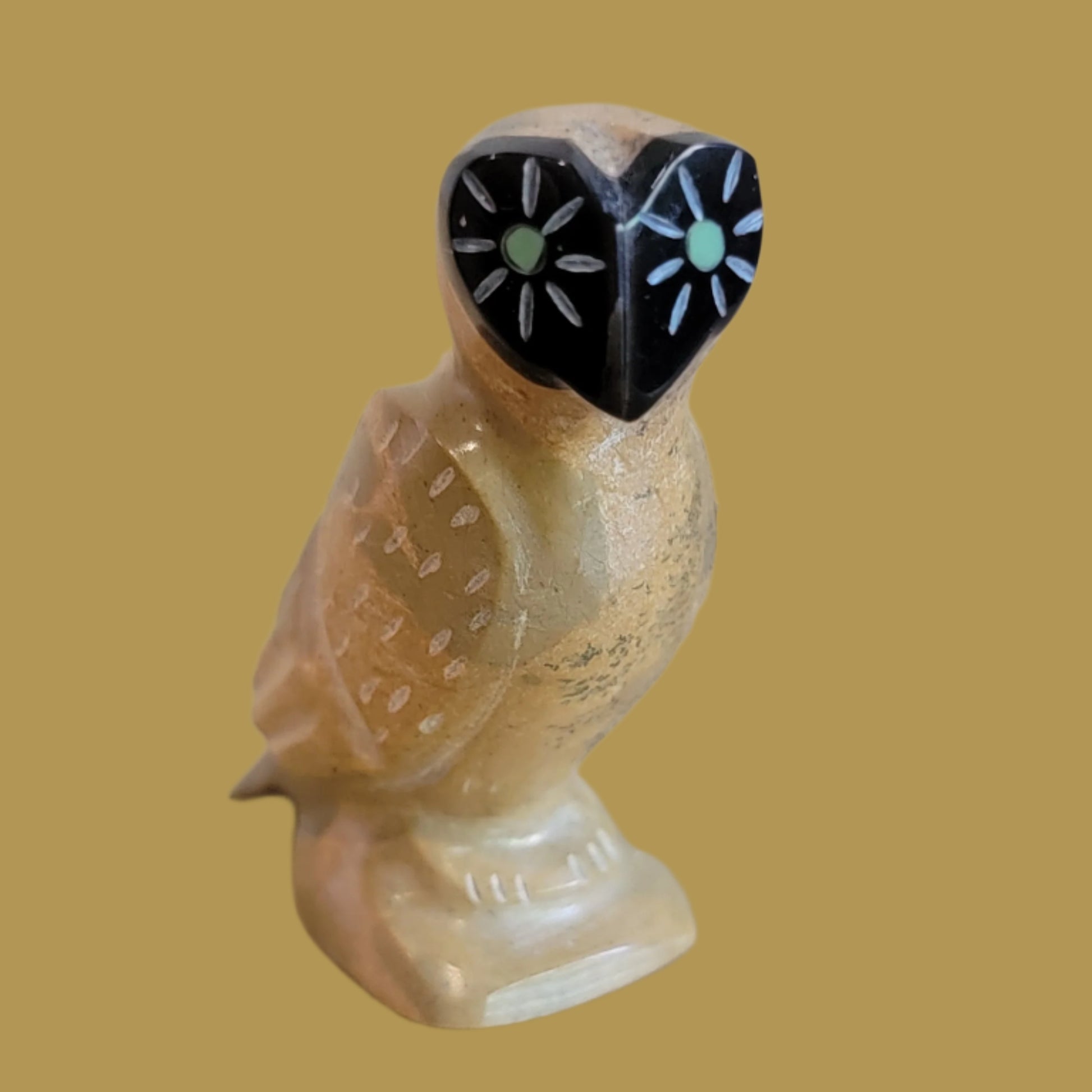 Travertine Owl w/ Pinshell Heart Shaped Face Zuni Fetish