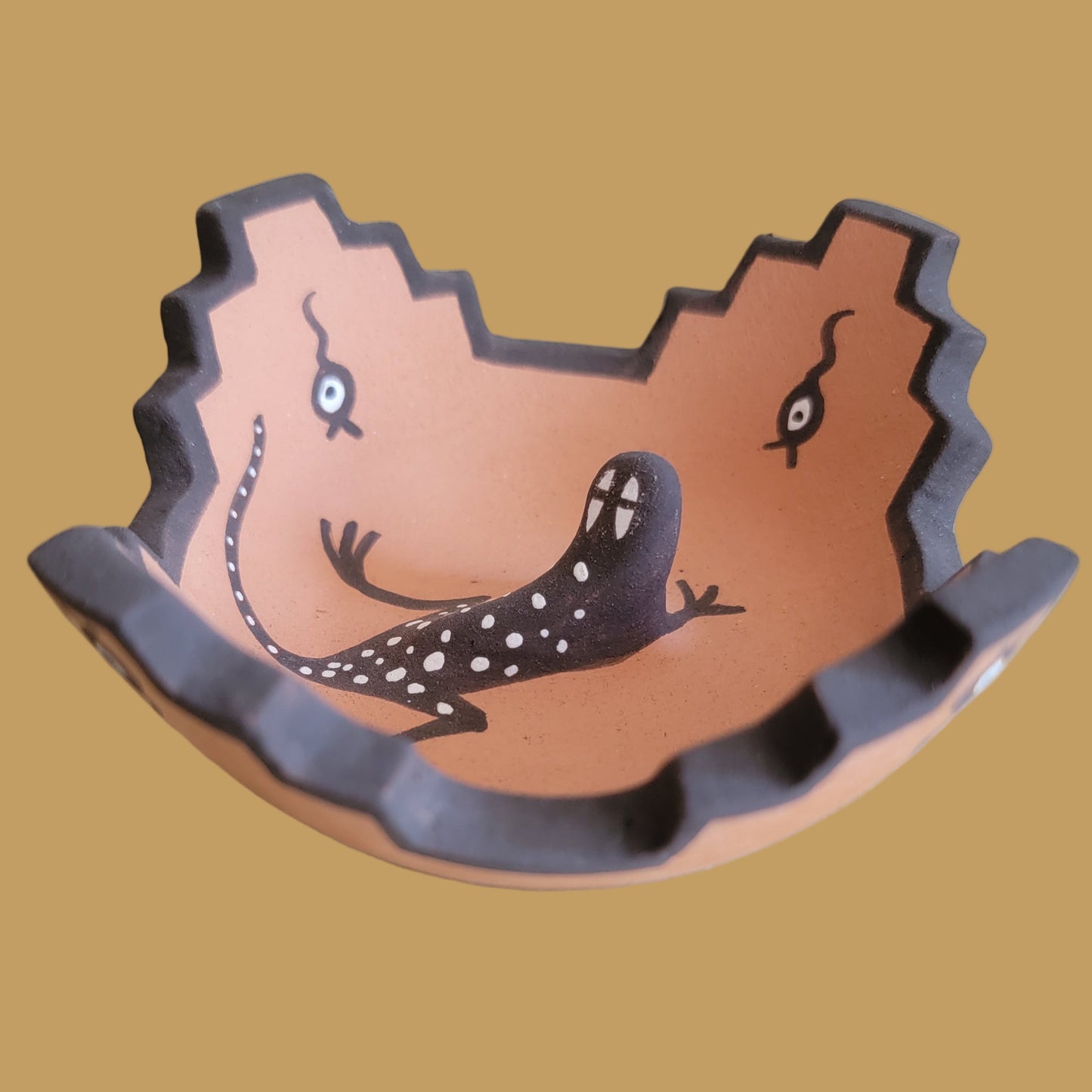 Kiva Step/Raincloud Rimmed Zuni Pueblo Pottery Bowl with Raised Gecko