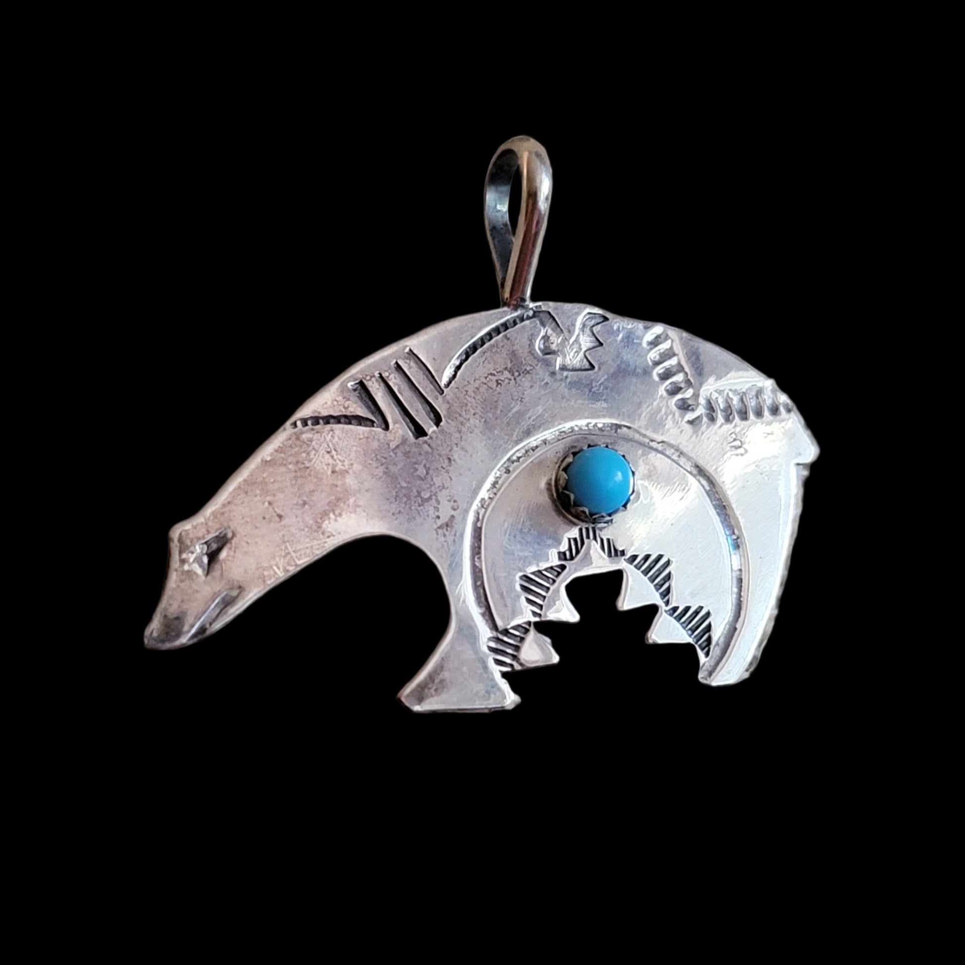 Navajo Sterling Fetish Bear Pendant Indian Jewelry