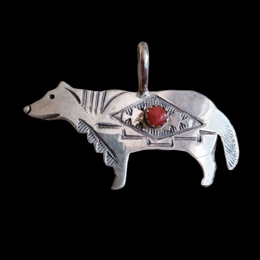 Sterling Silver Navajo Wolf Pendant w/Coral Stone Indian Jewelry