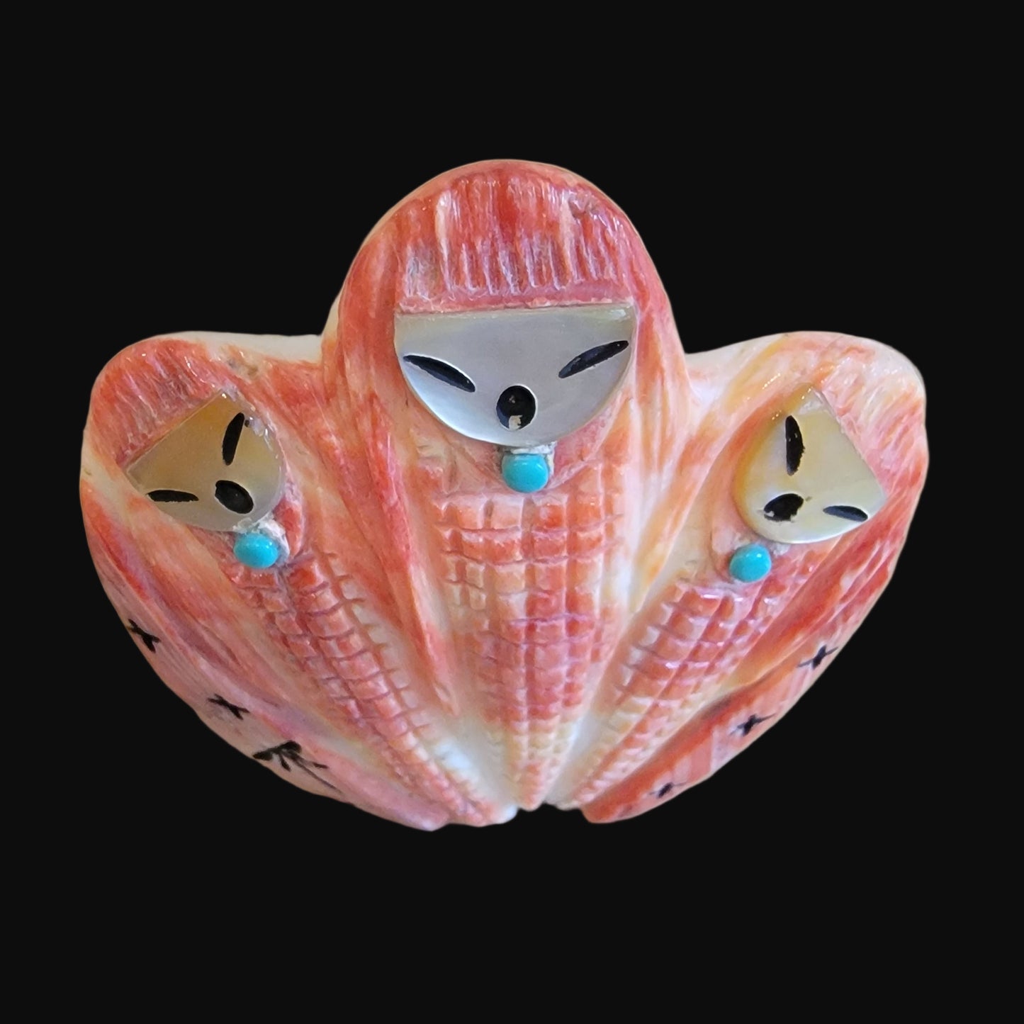Elegant Triple Corn Maidens on Spiny Oyster Shell Zuni Fetish