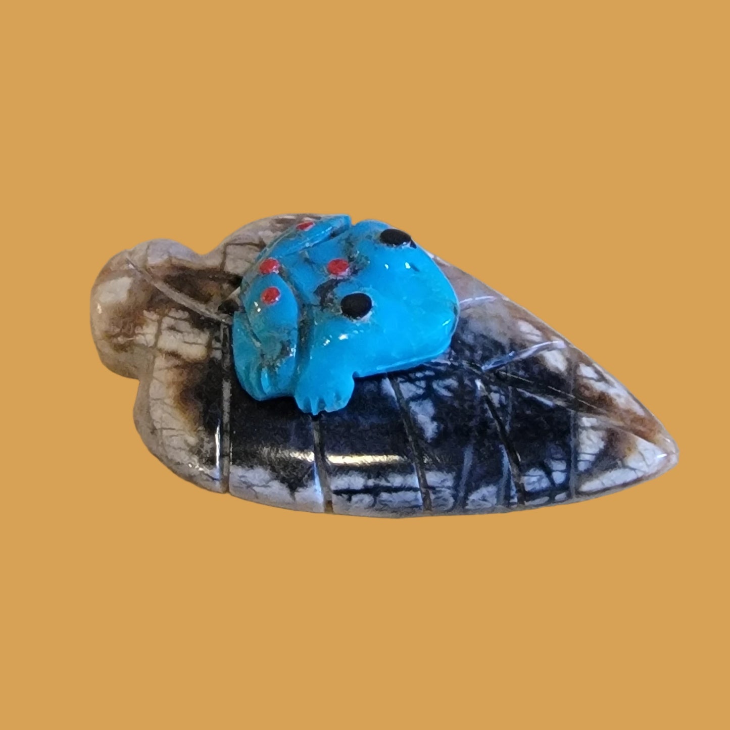 Turquoise Frog on Picasso Marble Leaf Zuni Fetish
