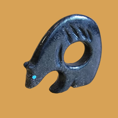 Peekaboo Bear w/Bearclaw Design Zuni Fetish