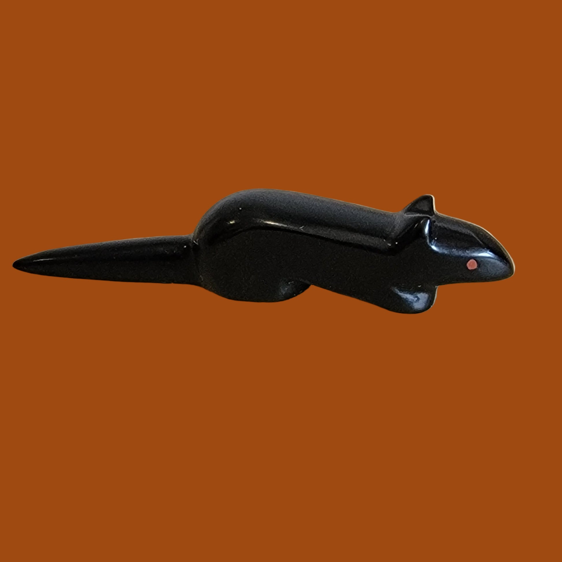Black Marble Rat w/Long Tail Zuni Fetish