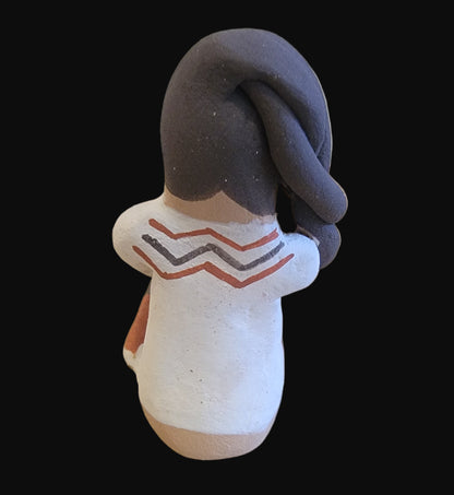 Jemez Pueblo Stoyteller w/ Two Children Pueblo Pottery