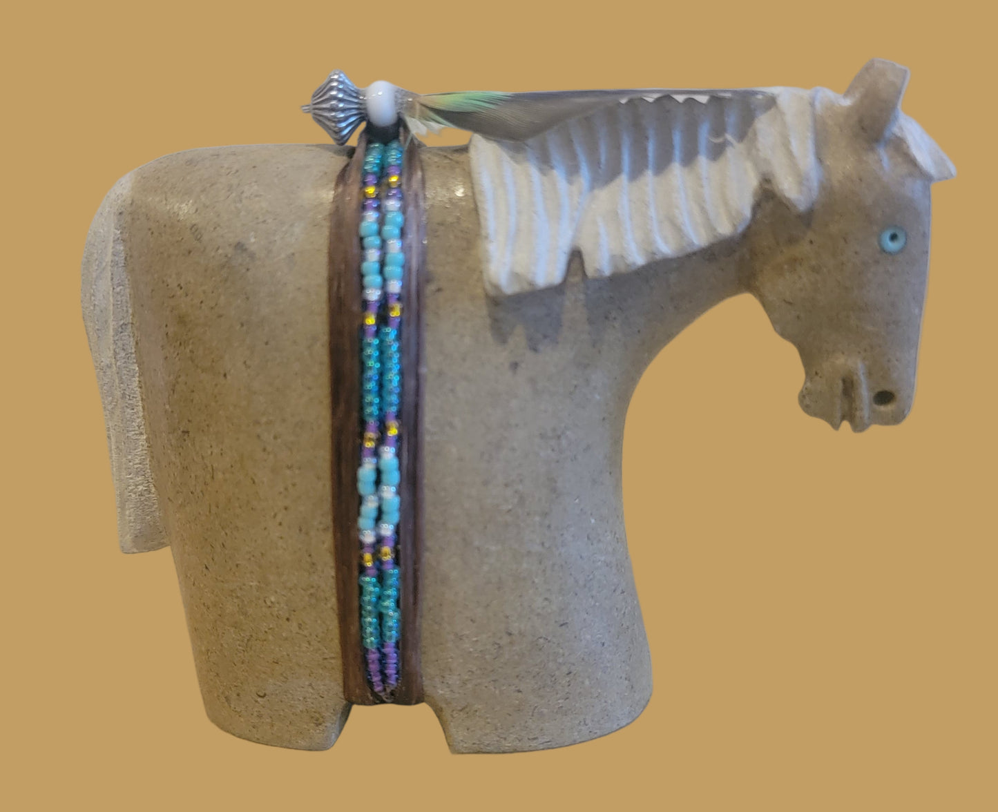 Navajo Alabaster Horse w/Beaded Bundle Zuni Fetish