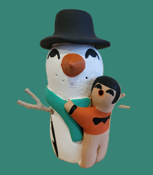 Jemez Pueblo Potter Snowman Stoyteller w/one Hugging Child