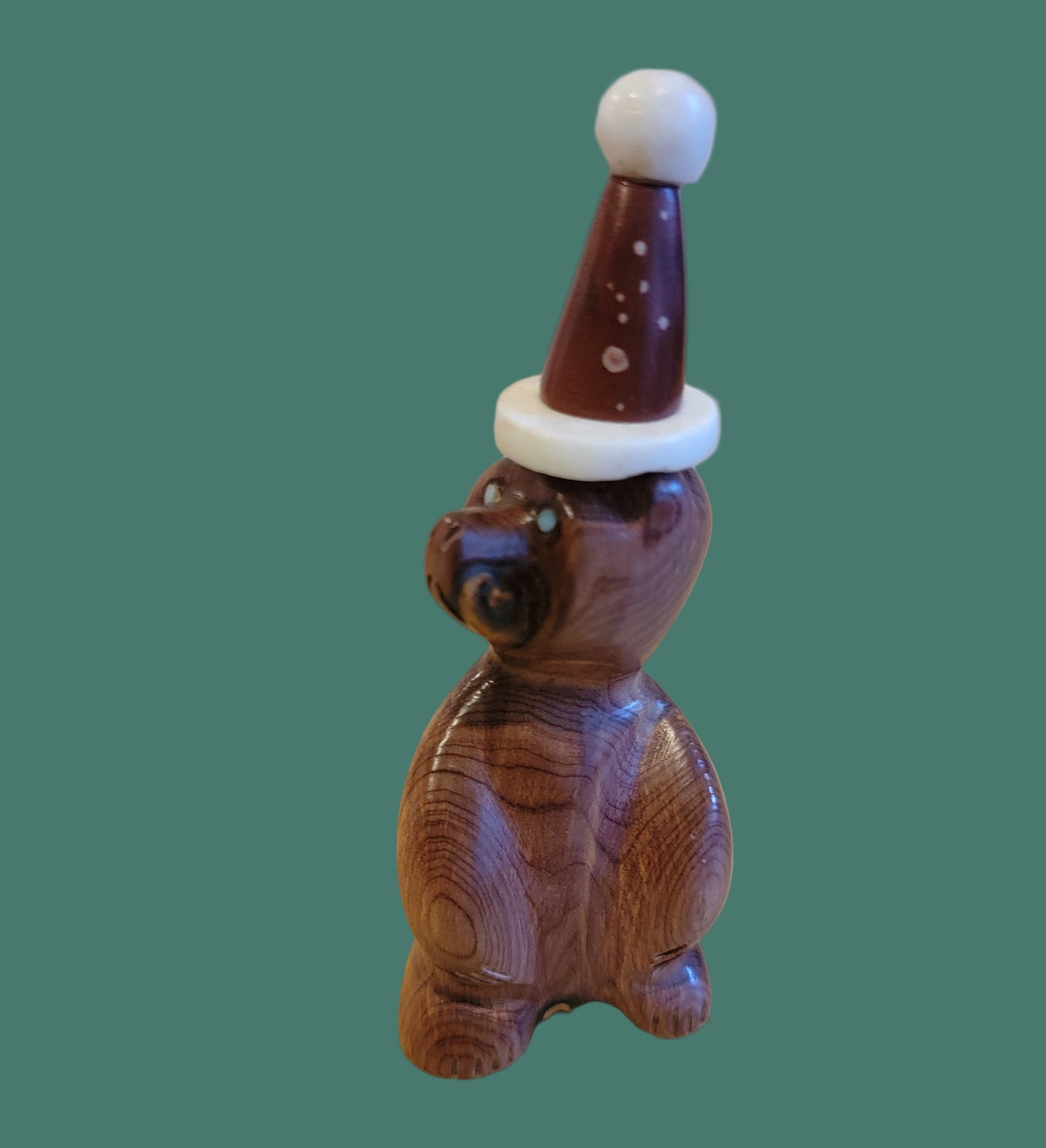 Cedar Santa Bear w/Pipestone Hat Zuni Fetish