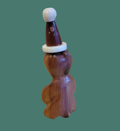 Cedar Santa Bear w/Pipestone Hat Zuni Fetish